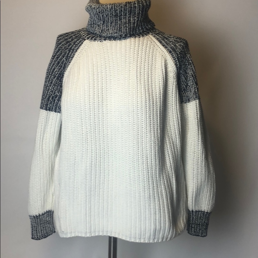 525 America sweatshirt tops
